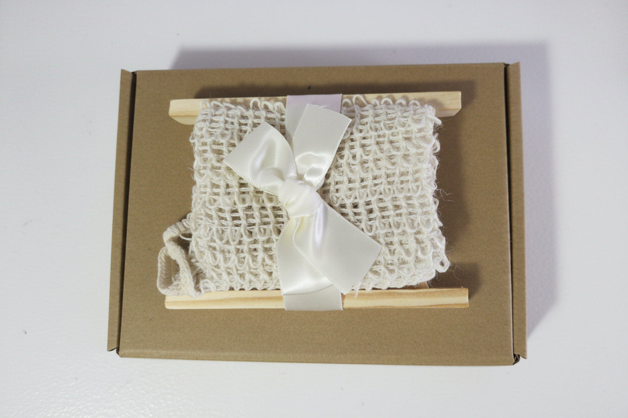 Natural Soap Trio – Rosemary & Peppermint, Lavender & Patchouli, Oatmeal & Honey